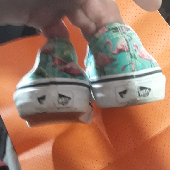 Van's size 3 kids - Picture 3 of 3
